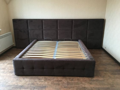 Fargo széles háttámlás ágyrácsos franciaágy