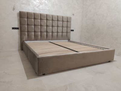 Florenz ágyrácsos franciaágy